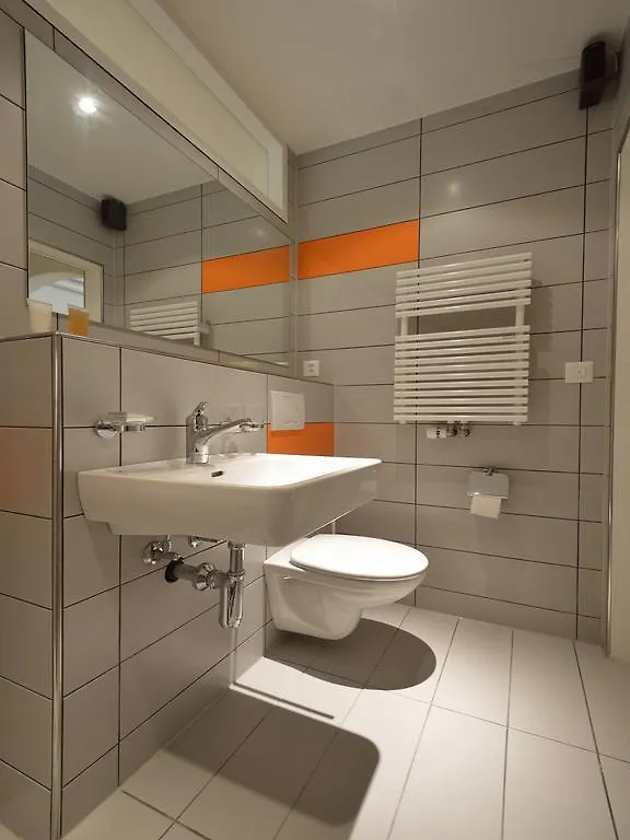 Garden Studio Apartment Zurichberg 0*, Zurich Switzerland