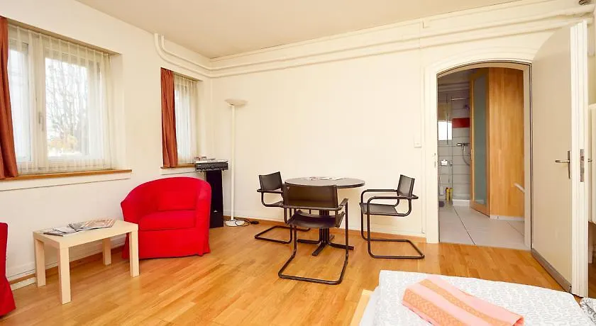 Garden Studio Apartment Zurichberg