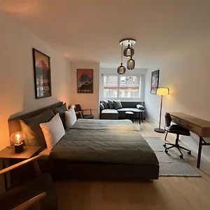 Swiss Art Center Apartment