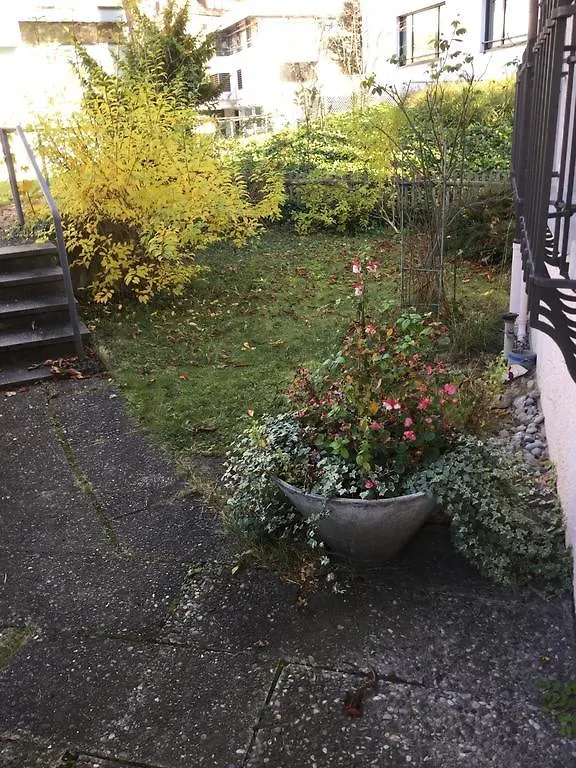 Garden Studio Apartment Zuerichberg
